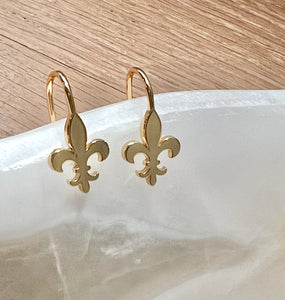 Fleur-de-lis hook earrings
