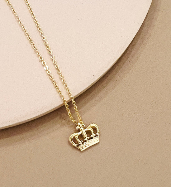 King Crown necklace